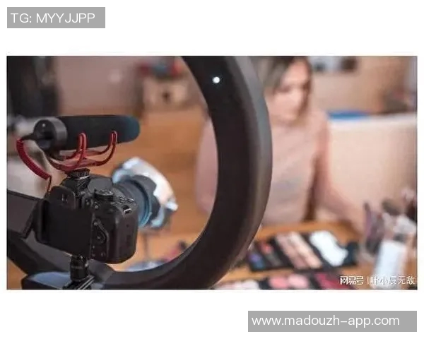 蜜桃91麻豆星空天美85制片厂-蜜桃91麻豆与星空天美85制片厂的奇幻之旅-蜜桃91麻豆星空天美85制片厂